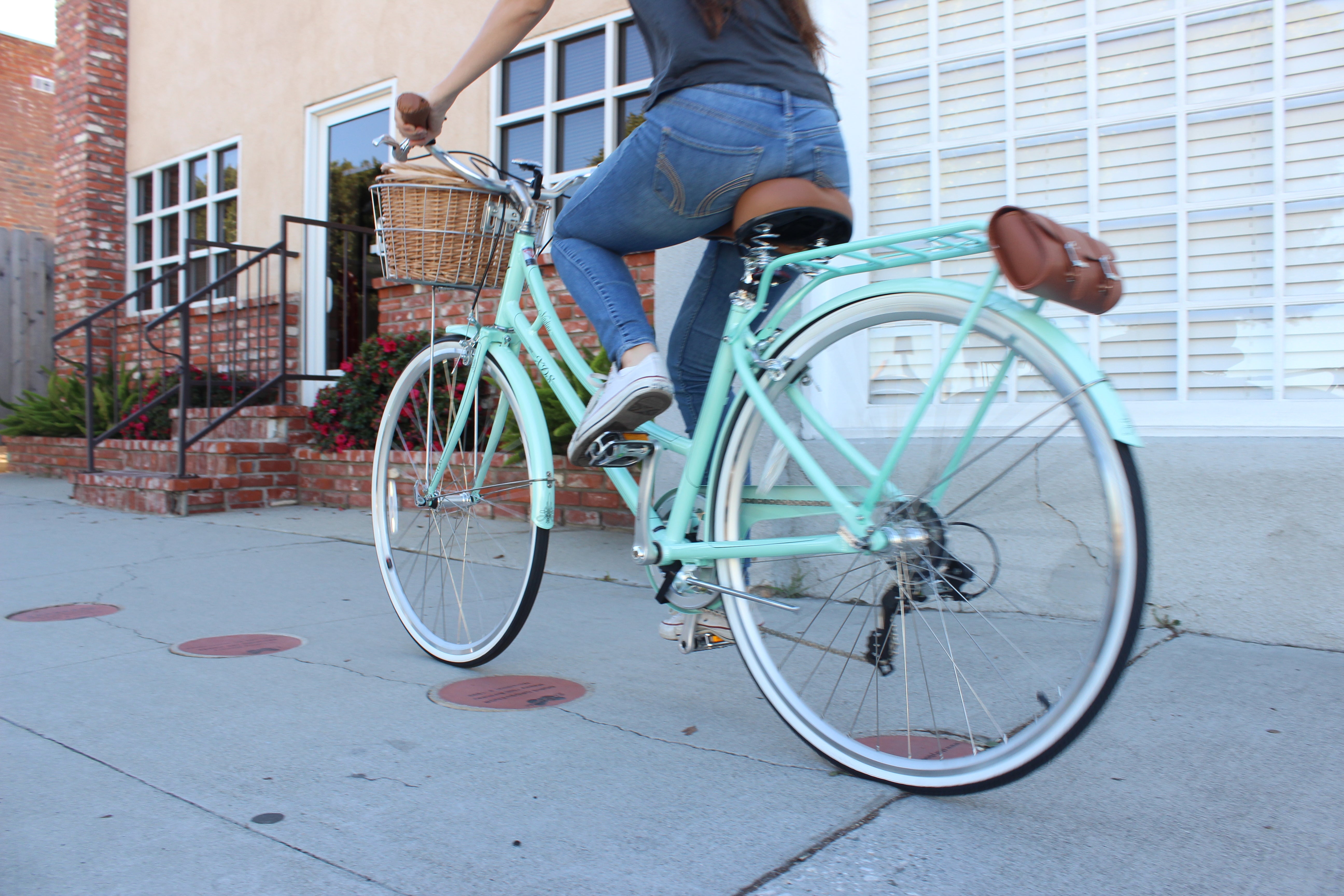 XDSBIKE Nadine 7sp Women's Step-Through City Bike // Pearl Mint