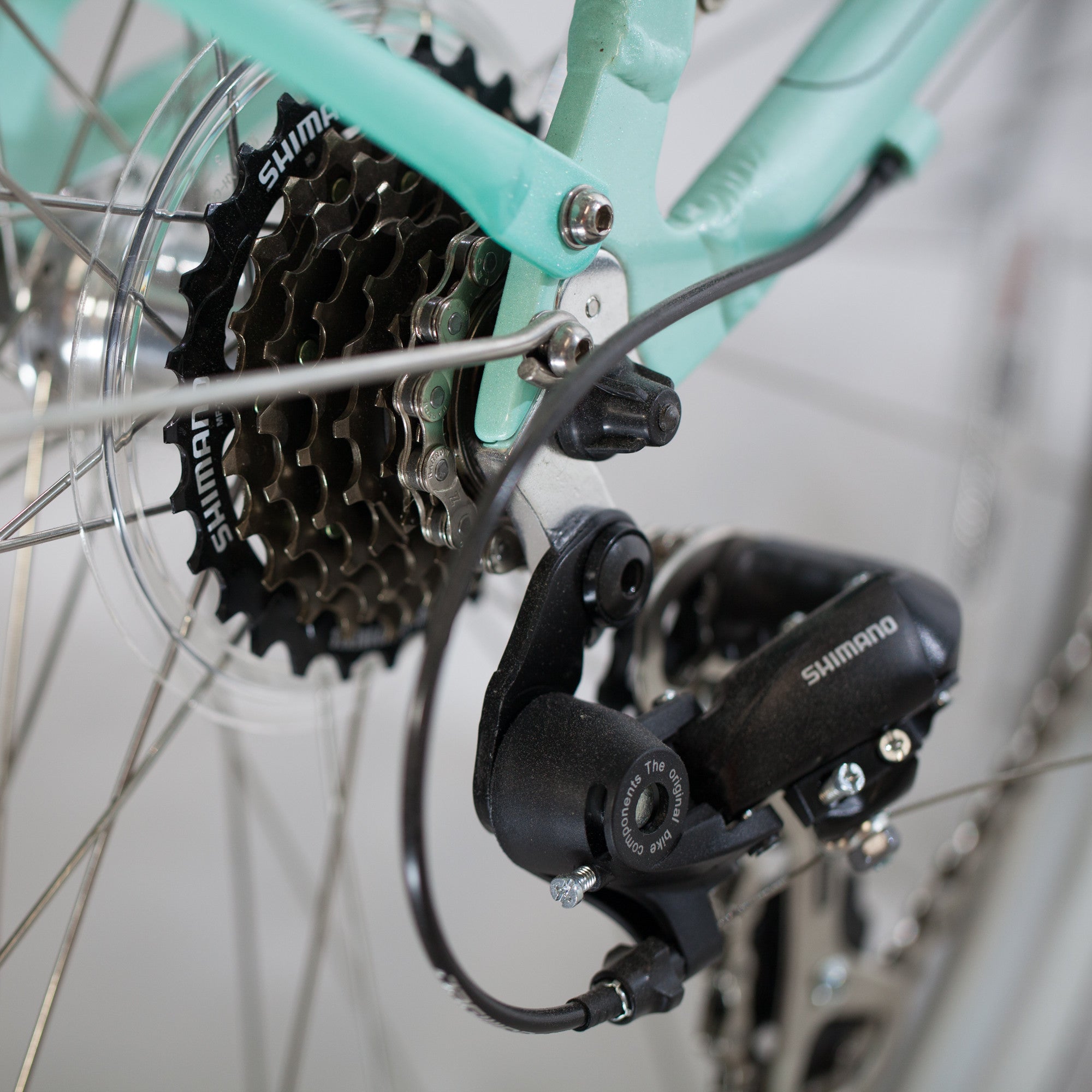XDSBIKE Nadine 7sp Women's Step-Through City Bike // Pearl Mint