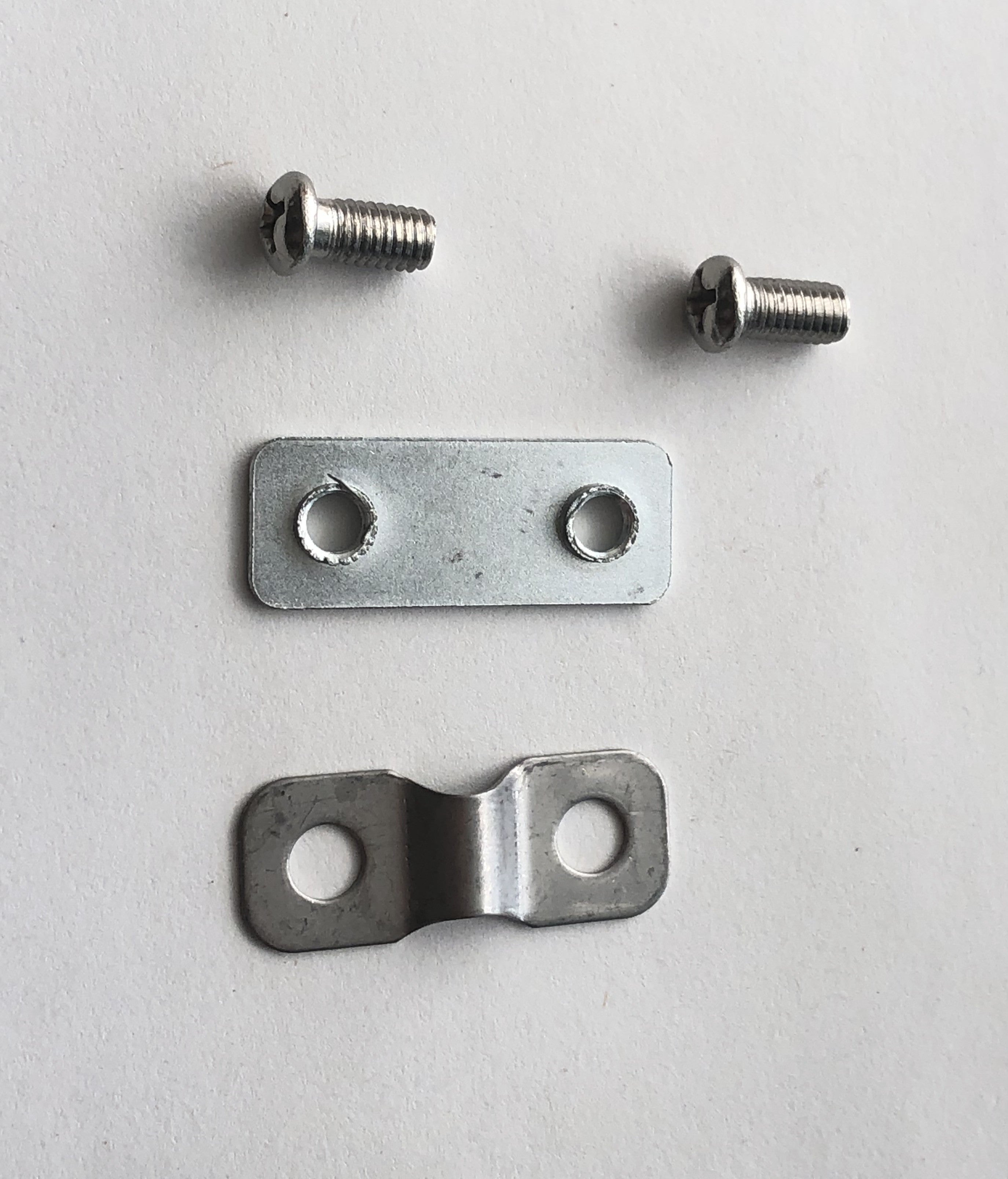 Firmstrong Fender Mounting Bracket & Bridge Clip Kit