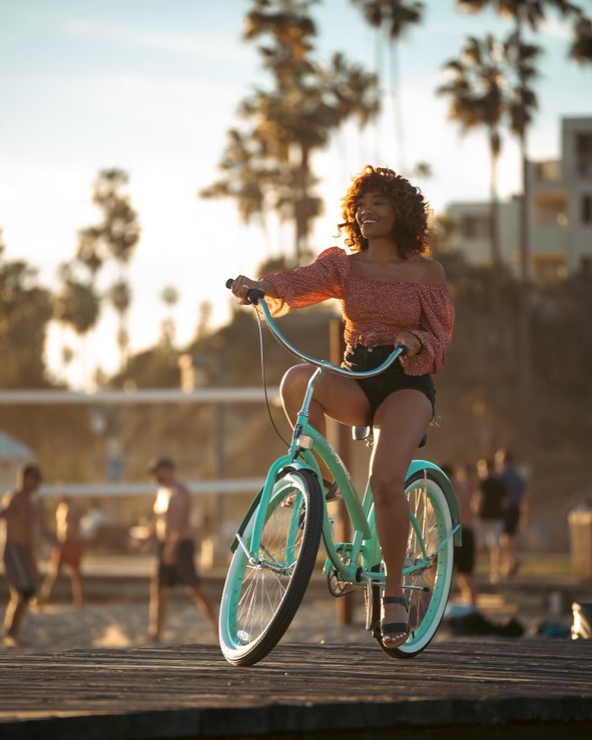 Firmstrong Bella Classic Single Speed - Women's Beach Cruiser Bike